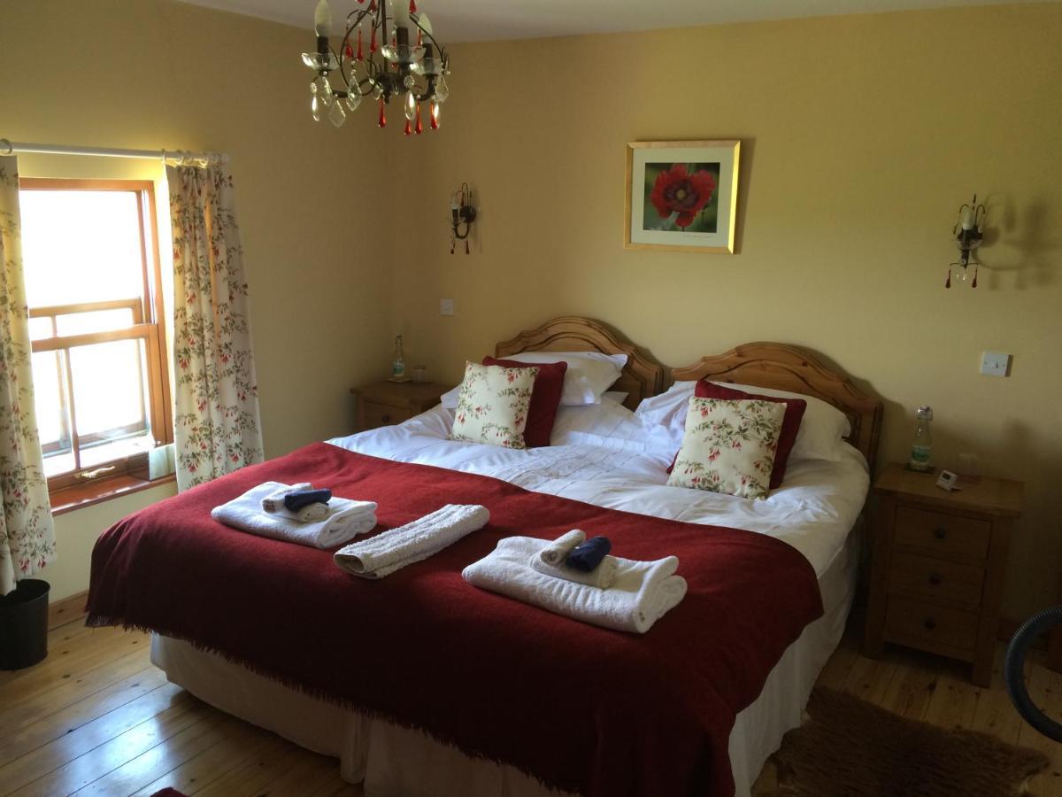 Knockaloe Beg Farm Bed & Breakfast Patrick Room photo